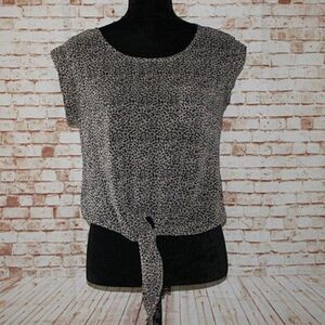 Forever 21 Animal Print Tie Front Crop Top Size S